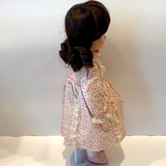 The KEZI Doll Collection GORHAM Musical Doll 1984 - Picture 8 of 14